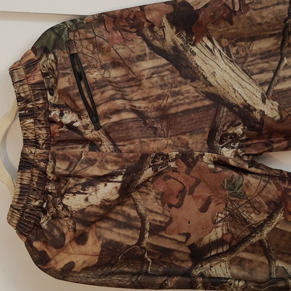 An American Tradition Camo Hunting Rain Pants, Mens M - Picture 2 of 7